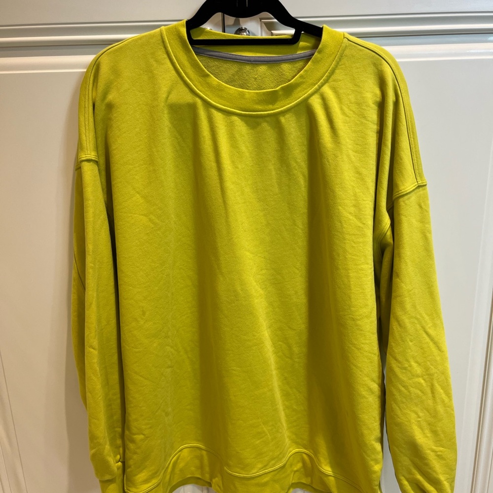 Lululemon size 12 crew sweatshirt